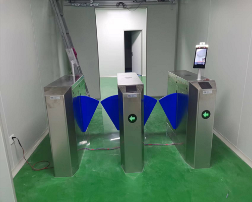 丹陽市遠華車業(yè)（測溫人臉考勤翼閘）(圖2)